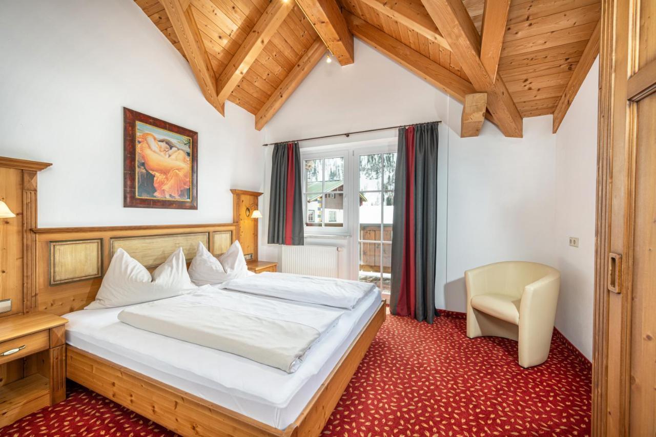 Hotel Almschloessl & Schrotteralm โอเบอร์เทาเอิร์น ภายนอก รูปภาพ