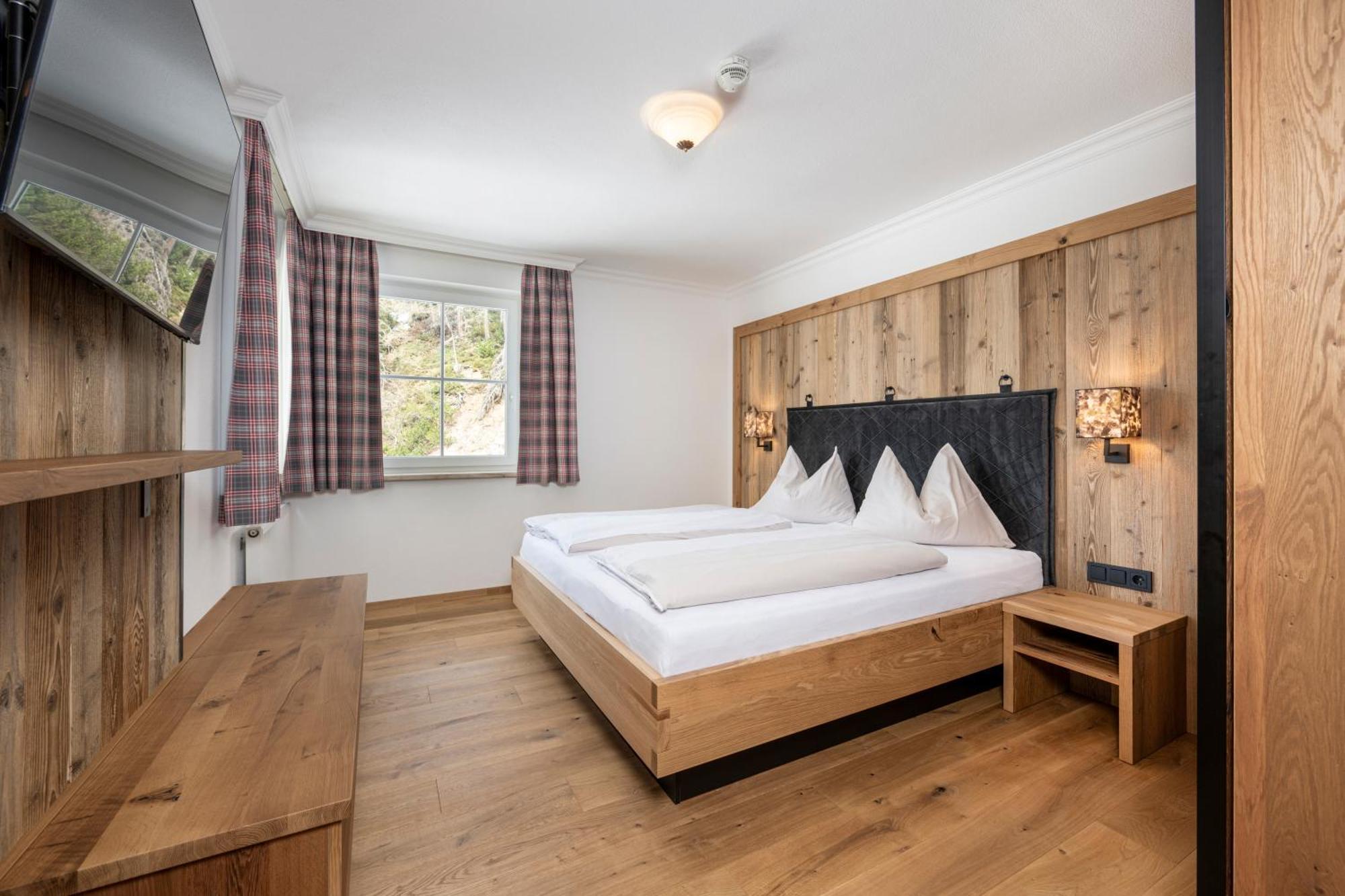 Hotel Almschloessl & Schrotteralm โอเบอร์เทาเอิร์น ภายนอก รูปภาพ